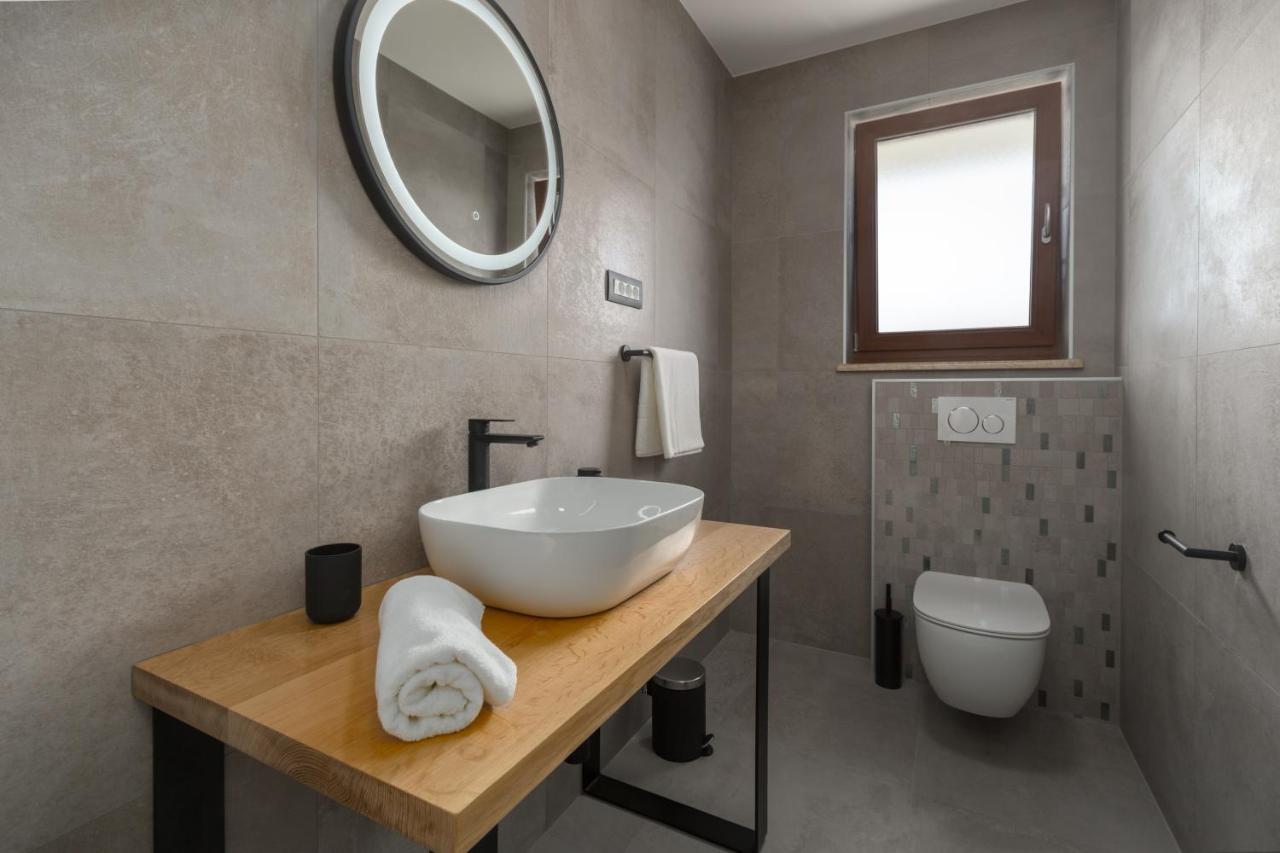 Es Residence Ρόβινι Εξωτερικό φωτογραφία